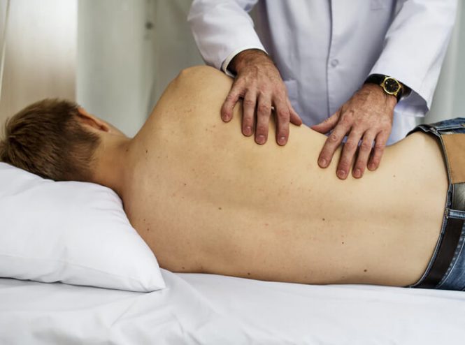 دکتر مرجان احمدی فوق تخصص طب مادر و جنین